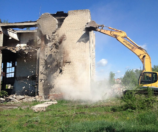Демонтаж зданий в Зеленограде и  Московской области
